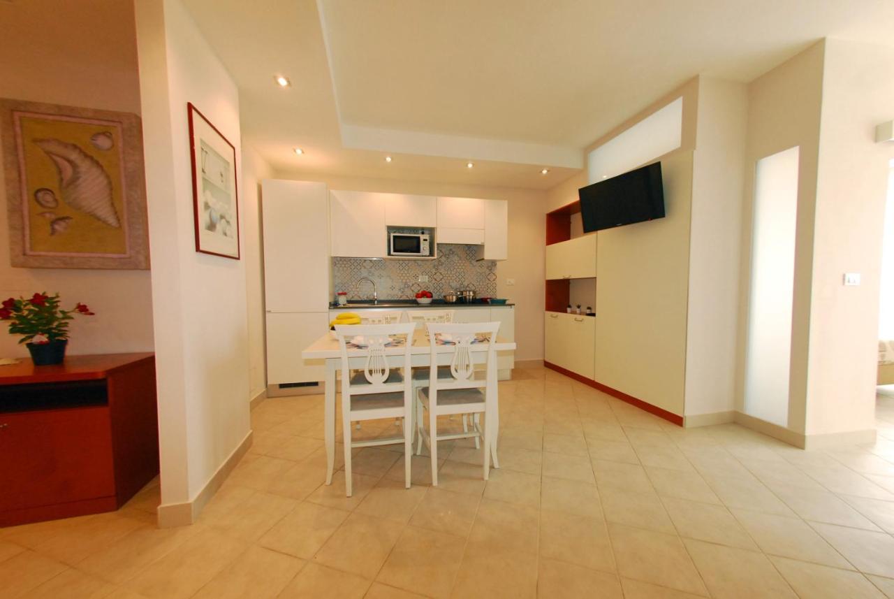 Beverly Park Residence Tirrenia Ngoại thất bức ảnh