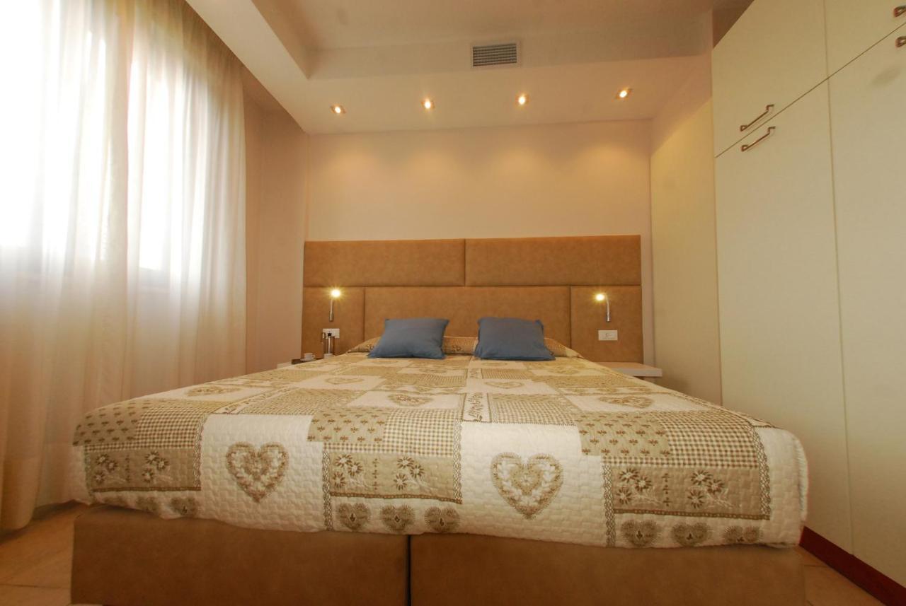 Beverly Park Residence Tirrenia Ngoại thất bức ảnh