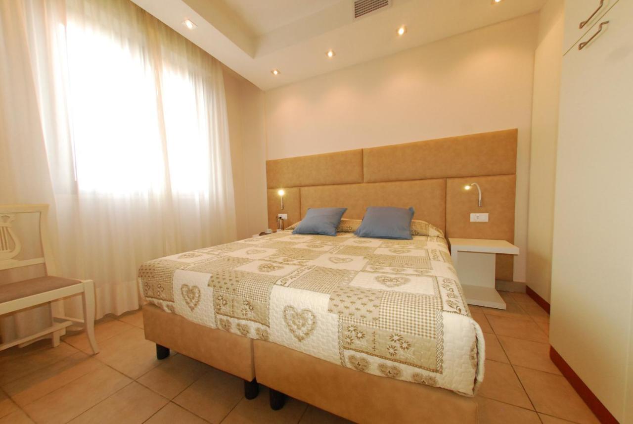 Beverly Park Residence Tirrenia Ngoại thất bức ảnh
