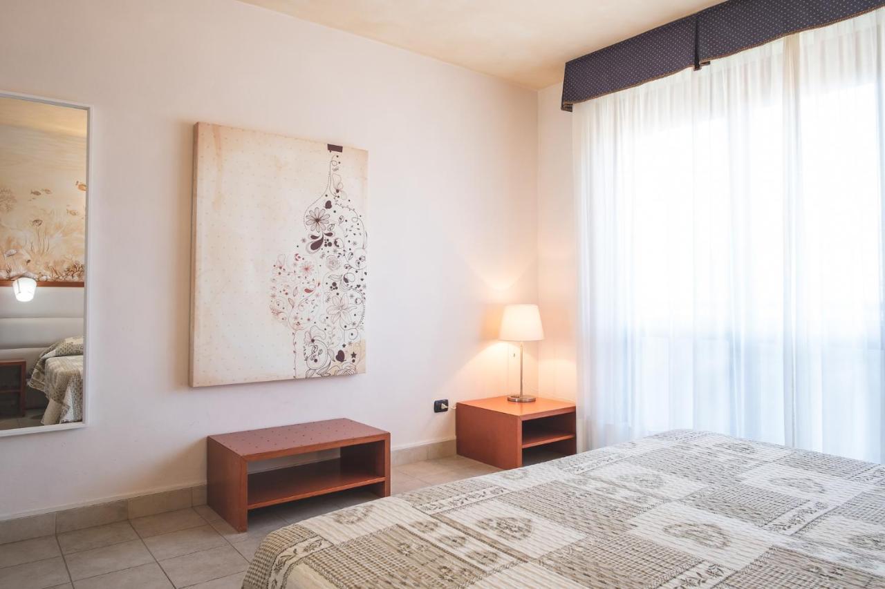 Beverly Park Residence Tirrenia Ngoại thất bức ảnh