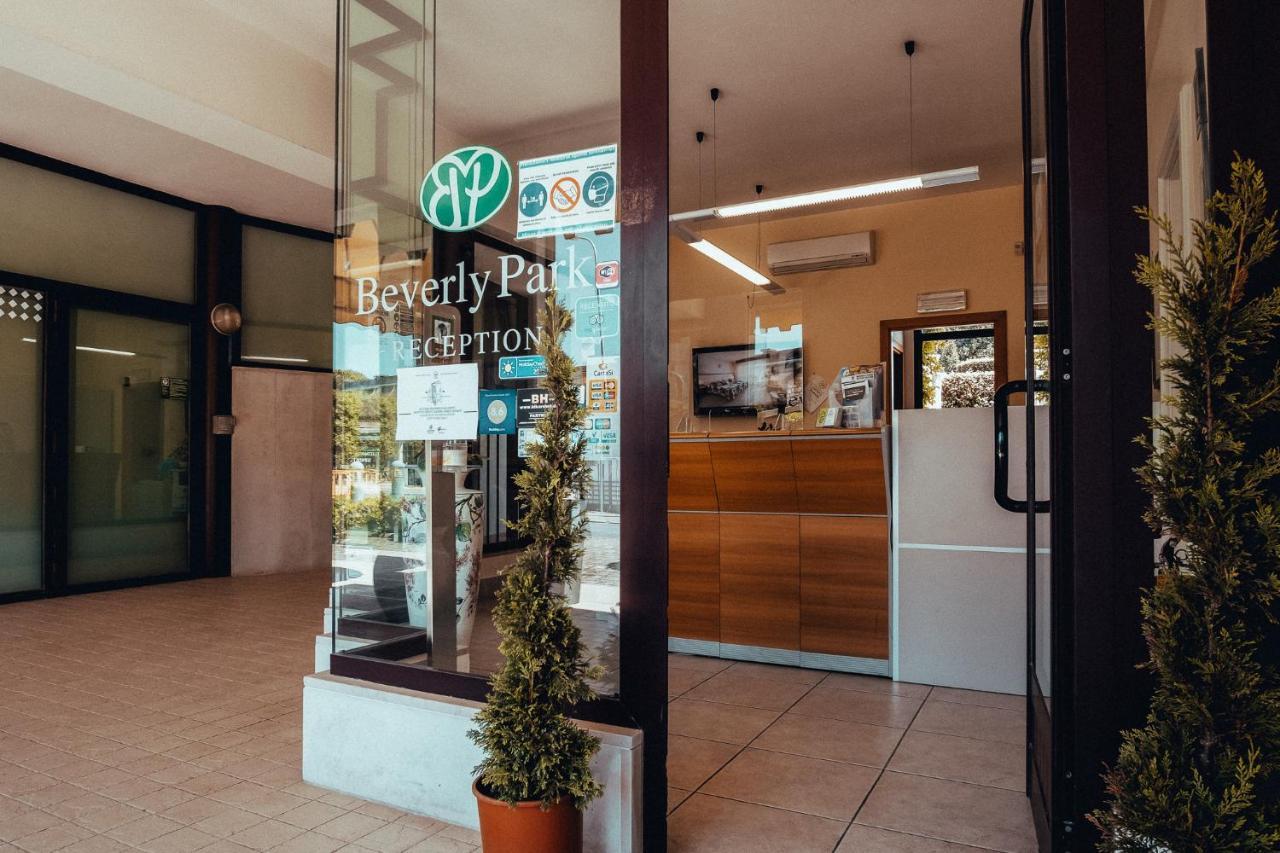 Beverly Park Residence Tirrenia Ngoại thất bức ảnh