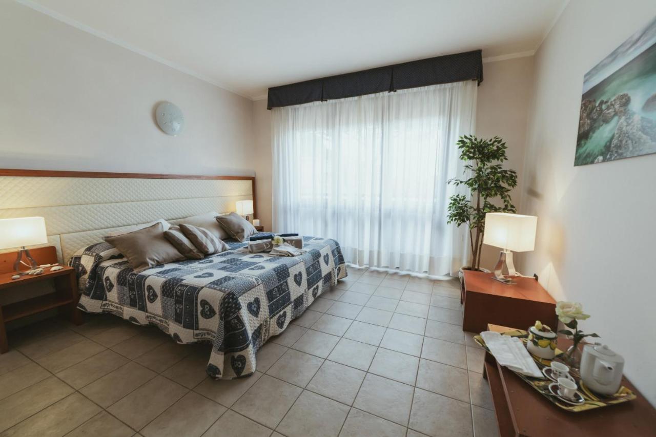 Beverly Park Residence Tirrenia Ngoại thất bức ảnh